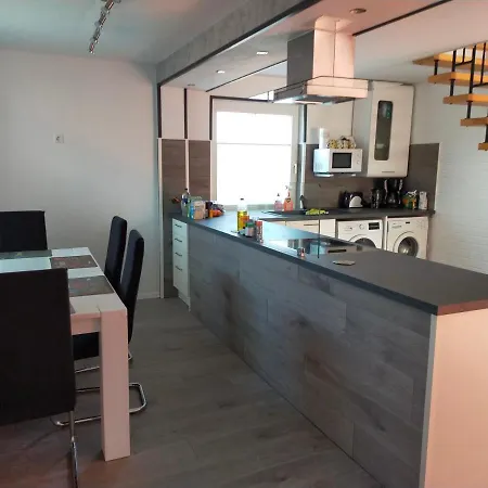 Mit Offenen Wintergarten Apartment *