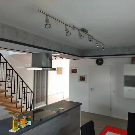 Apartment Mit Offenen Wintergarten