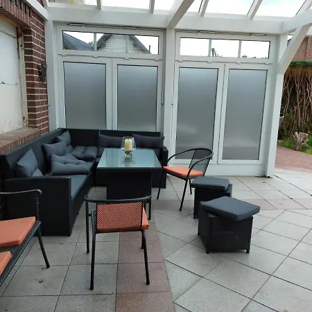 Exklusive Mit Terrasse & Beheiztem Wintergarten *