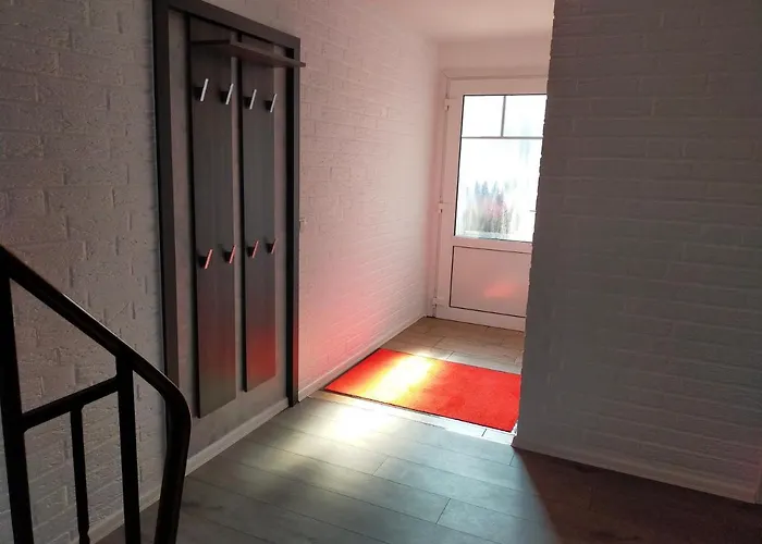 Exklusive FeWo Papenburg mit Terrasse&beheiztem Wintergarten Apartman Papenburg